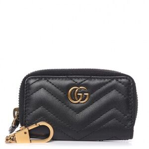GUCCI Calfskin Matelasse GG Marmont Zip Around Key Case Black
